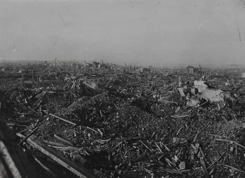 La ville de Lens en ruine en 1918